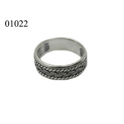 фото Кольцо Косичка